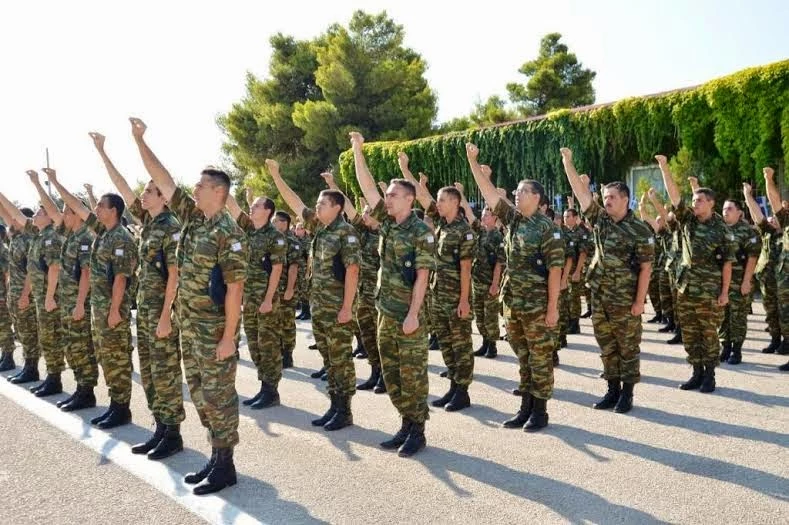 Δηλητηριάζουν και το στράτευμα οι άθεοι και οι…αλληλέγγυοι τους